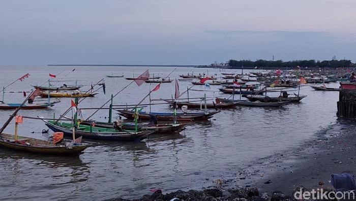 nelayan surabaya