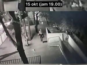 Viral Teror Ekshibisionisme, Kenapa Ada Orang yang Nekat Pamer Kelamin?