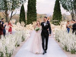 Momen Romantis Pernikahan Jennifer Gates Secara Islam