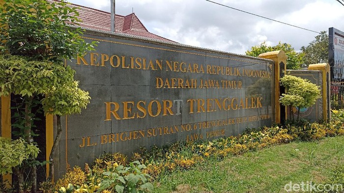 polisi hamili janda