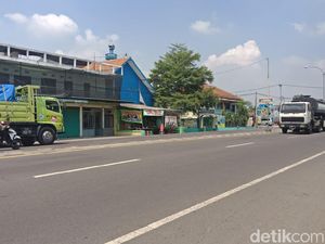 Mistis Penyeberang Berambut Panjang di Jombang yang Jadi Mitos Kecelakaan