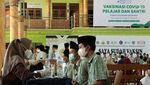 Ribuan Santri di Tangerang Ikut Vaksinasi