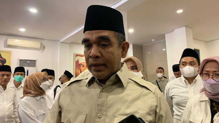 Sekjen DPP Gerindra Ahmad Muzani mengunjungi Kantor DPD Gerindra Jatim