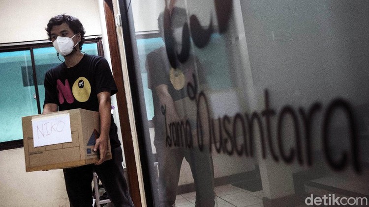 Digitalisasi ikut menyelamatkan musik-musik jadul Indonesia. Seperti ini salah satu contohnya.

 -. Irama Nusantara adalah nama sebuah yayasan sosial dan situs web pengarsipan musik yang berpusat pada pelestarian, pengarsipan dan pendokumentasian musik popular indonesia dari tahun 1920-an sampai 1990-an.