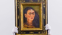 Lukisan ini bakal dilelang dan diperkirakan terjual sekitar Rp 425 miliar.  Foto: Getty Images for Sothebys/Tristan Fewings