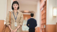 Yumis Cells menyorot seorang pegawai perusahaan bernama Yu Mi. Foto: (dok. tvN)