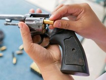 Pengacara Benarkan Alec Baldwin Lakukan Penembakan di Lokasi Syuting