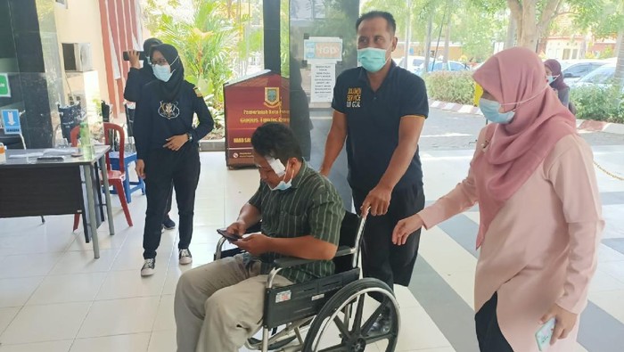 Anggota Satpol PP Mojokerto  dianiaya.