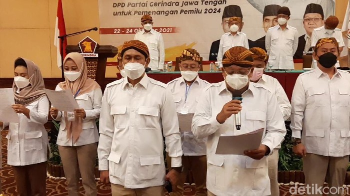 DPC-DPD Partai Gerindra se-Jateng deklarasi Prabowo Subianto sebagai capres 2024, Sabtu (23/10/2021).