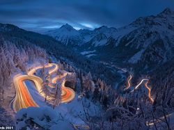 Karya Jawara Kontes Foto Panorama 2021 Menghipnotis Mata