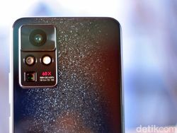 Unboxing Infinix Zero X Pro: HP Kemampuan Zoom 60x Harga Rp 4 Jutaan