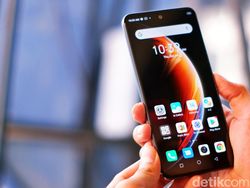 Unboxing Infinix Zero X Pro: HP Kemampuan Zoom 60x Harga Rp 4 Jutaan