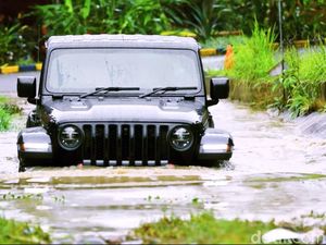 Jeep Bangkrut di China, Segini Penjualannya di Indonesia