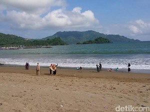 12 Tempat Wisata di Trenggalek, Banyak Pantai Cantik Lho...
