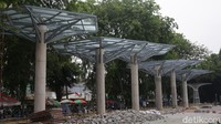Lokasi pembangunan Alun-alun menggunakan lahan yang sudah ada sebelumnya, di mana area ini sudah dikenal sebagai fasilitas publik sekaligus ruang terbuka hijau.