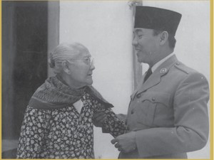 Kisah Ibunda Bung Karno Tak Mau Injakkan Kaki di Istana Negara