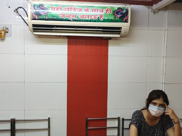 Viral! Restoran Ini Hanya Terima Pengunjung Pria Jika Ditemani Wanita Viral! Restoran Ini Hanya Terima Pengunjung Pria Jika Ditemani Wanita