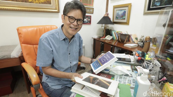 dr Boyke Dian Nugraha