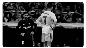 Ini adalah kali pertama Barcelona vs Real Madrid tanpa Messi dan CR7. Memang Ronaldo telah lebih dulu hengkang ke Juventus kemudian balik ke MU, sementara Messi musim ini mengarungi perjalanan baru dengan PSG di Ligue 1. Foto: Internet