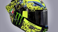 Helm spesial persembahan terakhir Rossi di balapan kandang ini menampilkan grafis yang tak biasa.  Foto: MotoGP.com