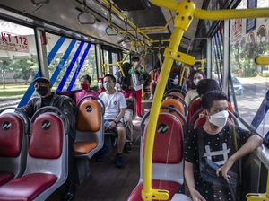 Jakarta PPKM Level 2, Angkutan Umum Boleh Angkut 100% Penumpang