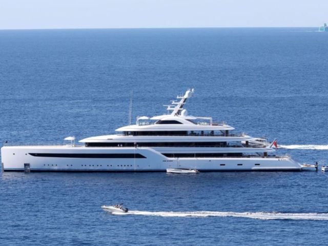 Kapal pesiar zen jack ma