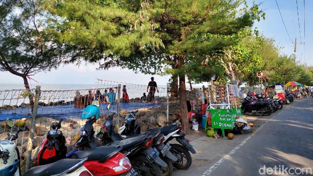 pantai kenjeran