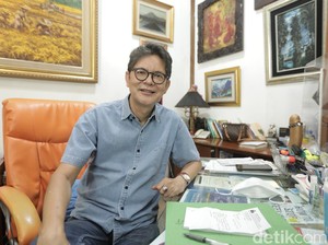Jaga Penampilan, dr Boyke Rutin Perawatan Wajah