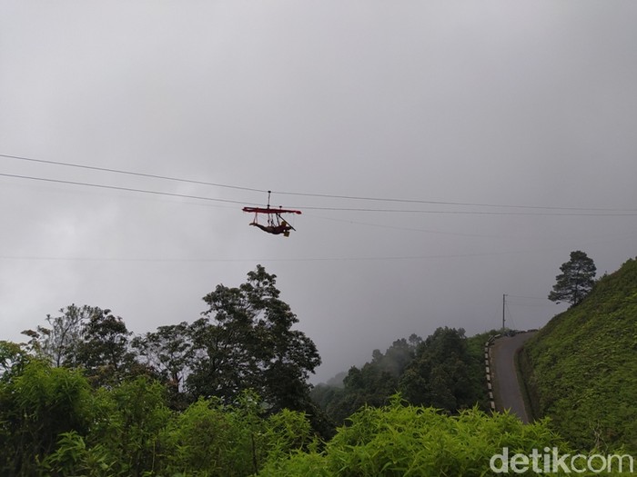Zipline Gunung Telomoyo Magelang