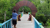 Taman wisata ini memiliki luas 5 hektar.