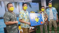 Kerjasama BCA dan tiket.com ini merupakan jawaban dari kondisi masyarakat saat ini yang sudah rindu ingin berliburan setelah lama tertunda akibat pembatasan pergerakan selama pandemi Covid-19. 