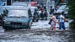 Buruknya Drainase Bikin Jakarta Banjir