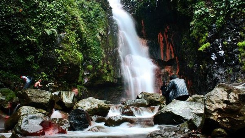 Curug Cigamea Curug di Gunung Salak