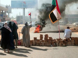 Upaya Kudeta Terjadi di Sudan, Paramiliter RSF Klaim Kuasai Istana Presiden