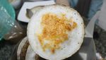 Nyamm! 20 Serabi Empuk Manis Ada di Sini