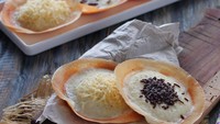Berlokasi di Pasar Mayestik Lantai Ground, Kebayoran Baru, Jakarta Selatan, Serabi Jess dengan rasa otentik dan beragam isian ini sudah begitu terkenal. Serabi original, pisang, cokelat dan wijen dibanderol seharga Rp15 ribu per porsinya di sini. Foto: Istimewa