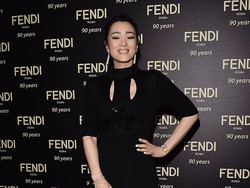 10 Foto Gong Li, Aktris Paling Dibenci di China yang Akan Pindah Warga Negara