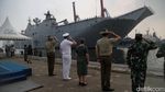 Kapal Perang Terbesar Australia TIba di Jakarta