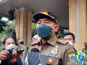 Jelang Pemilu 2024, Satpol PP DKI Ingatkan Parpol Tertib Pasang Atribut