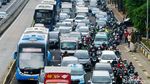 Kecelakaan TransJ vs TransJ, Tol Dalkot-Jalan MT Haryono Macet