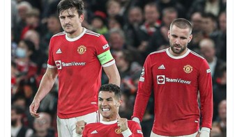 Fans akan mengerti mengapa wajah Ronaldo sangat frustrasi setelah melihat penampilan Shaw dan Maguire. Foto: Twitter