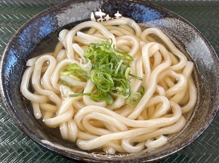 Merinding! Kisah di Balik Wanita yang Mimpi Mendiang Kakeknya Makan Udon