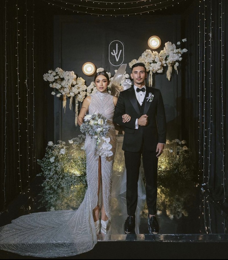 Mesranya Pengantin Baru, Jessica Iskandar dan Vincent Verhaag Saat Makan Bareng