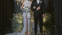 Resmi menikah, Jessica Iskandar dan Vincent Verhaag kini tengah mesra-mesranya. Di Instagram keduanya, mereka berdua selalu mengunggah momen kebersamaan selama di Bali atau di Jakarta. Foto: Instagram @inijedar & @v.andrianto