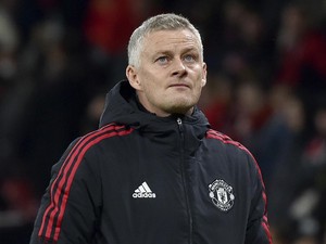 Steve Bruce, Solskjaer, dan Medsos yang Membunuh Mereka