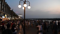 Pantai Maju menjadi salah satu lokasi yang dijadikan tempat wisata warga Jakarta dan sekitarnya.  