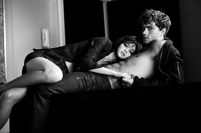 Shin Min Ah pun mengawali kariernya sebagai model. Pemotretan ini dilakukannya sebelum meraih popularitas lewat drama Korea My Girlfriend is a Gumiho pada 2010. Foto: dok. Elle Korea