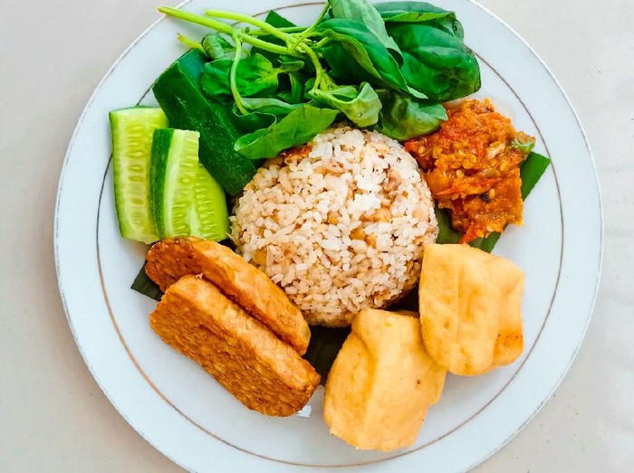 Resep Nasi Tutug Oncom Hitam Resep Nasi Tutug Oncom Hitam