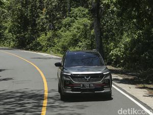 Melibas 3.000 Km Jakarta-Bali Bareng Wuling Almaz RS