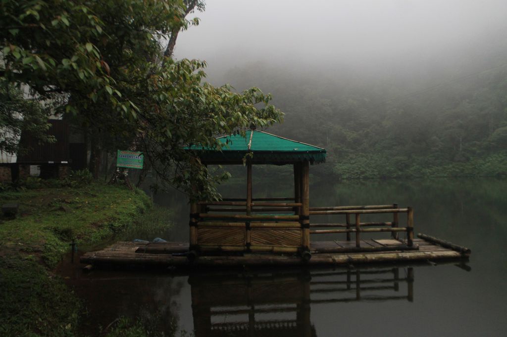 Telaga Warna Puncak Bogor